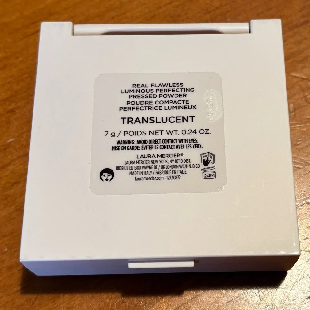 Laura Mercier Real Flawless Luminous Perfecting Pressed Powder